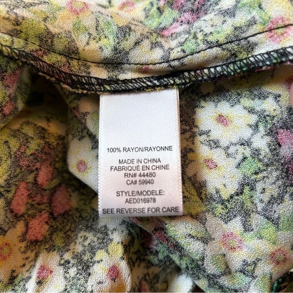 AFRM Joanna Smocked Mini Dress in Green Garden Floral NWT New With Tags 
Size XS - Picture 10 of 10